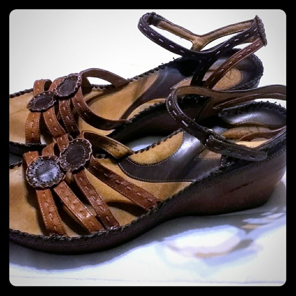 Clarks Artisan Ankle Strap Mixed Leather 10M
